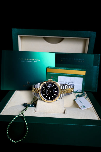 Rolex Datejust 41 126333 Two Tone Yellow Gold Black Stick Jubilee