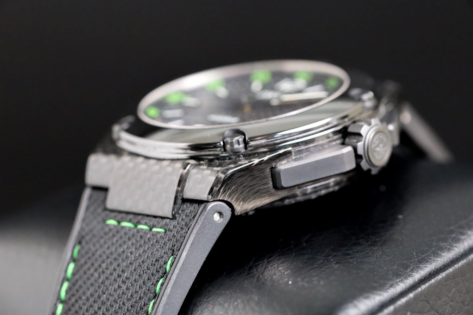 IWC Ingenieur Automatic Performance IW322404 - view 8