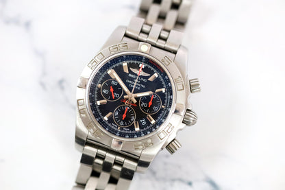 Breitling Chronomat AB011110/BA50