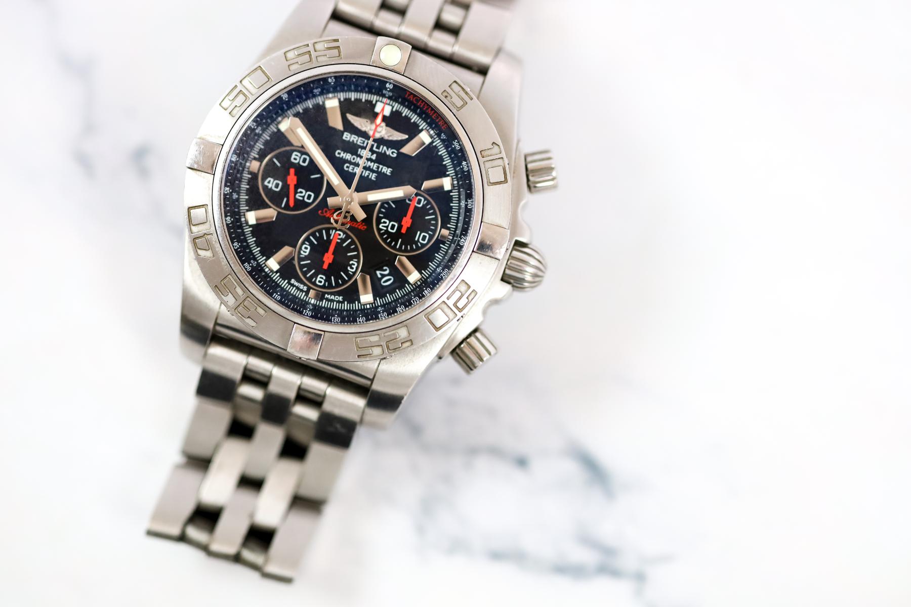 Breitling Chronomat AB011110/BA50