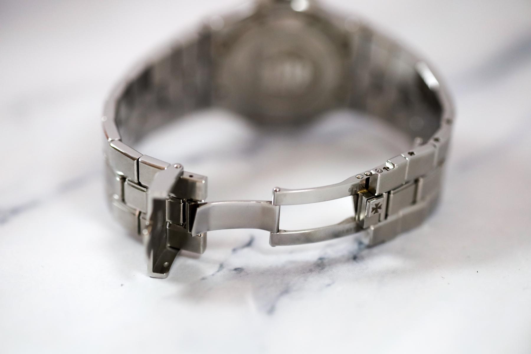 Vacheron Constantin Overseas 42040