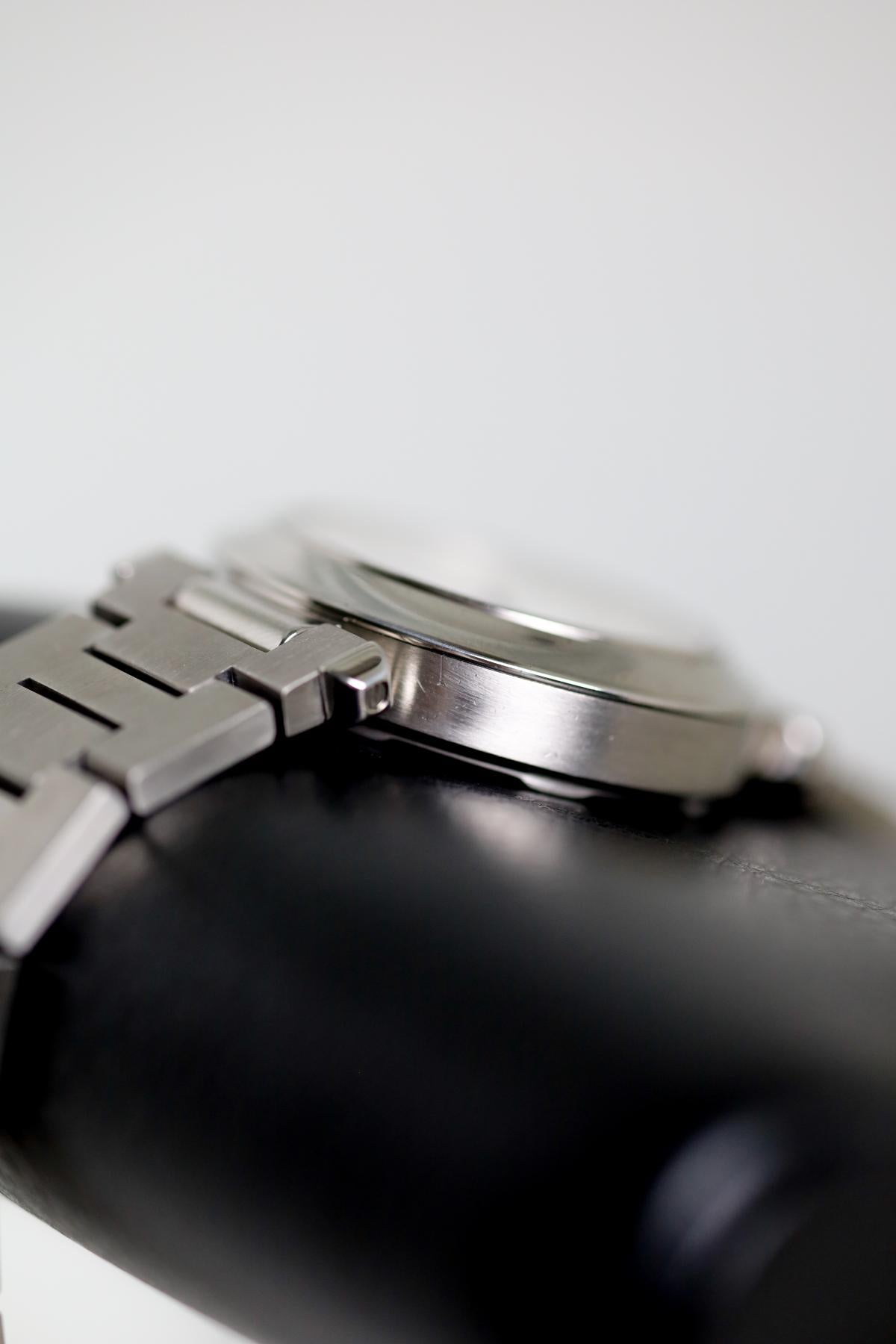 Cartier Pasha C Big Date 2475 Stainless Steel White Dial - view 5