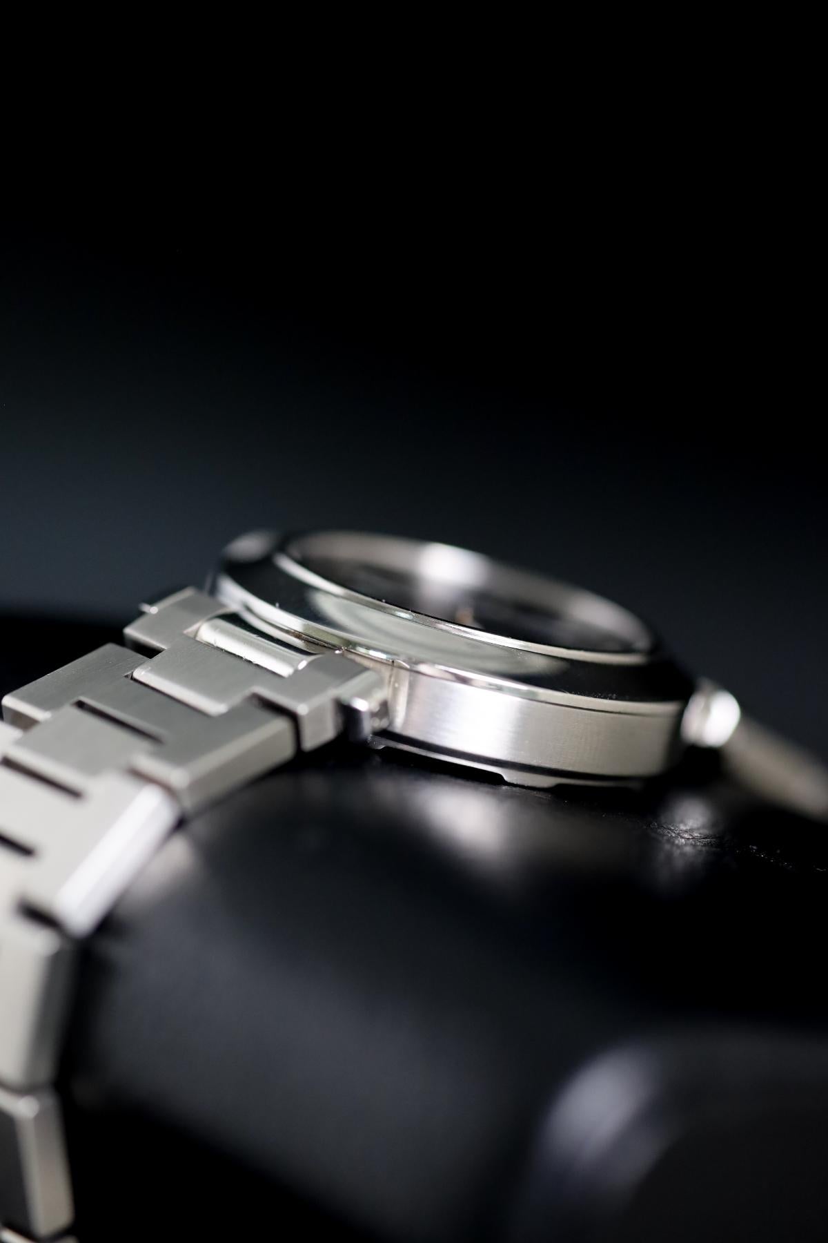 Cartier Pasha C 2475 Stainless Steel Black Dial - view 5