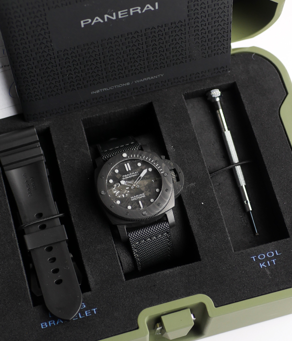 Panerai Luminor Submersible Marina Militare PAM00979 Carbotech 2021