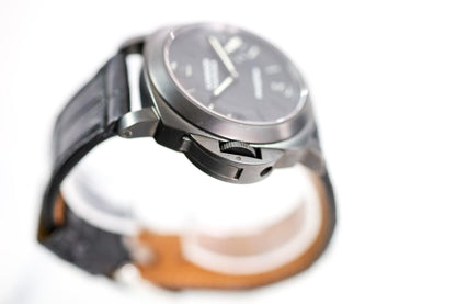 2009 Panerai Luminor PAM00026 "Destro"
