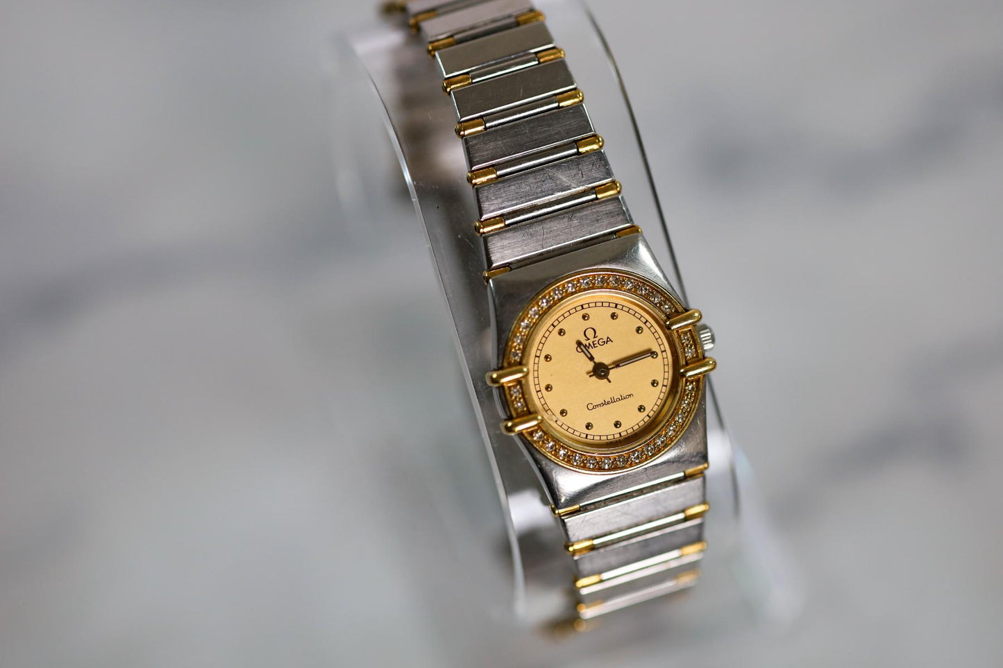 1990 Omega Constellation 895.108 "Manhattan"