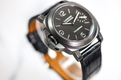 2009 Panerai Luminor PAM00026 "Destro"