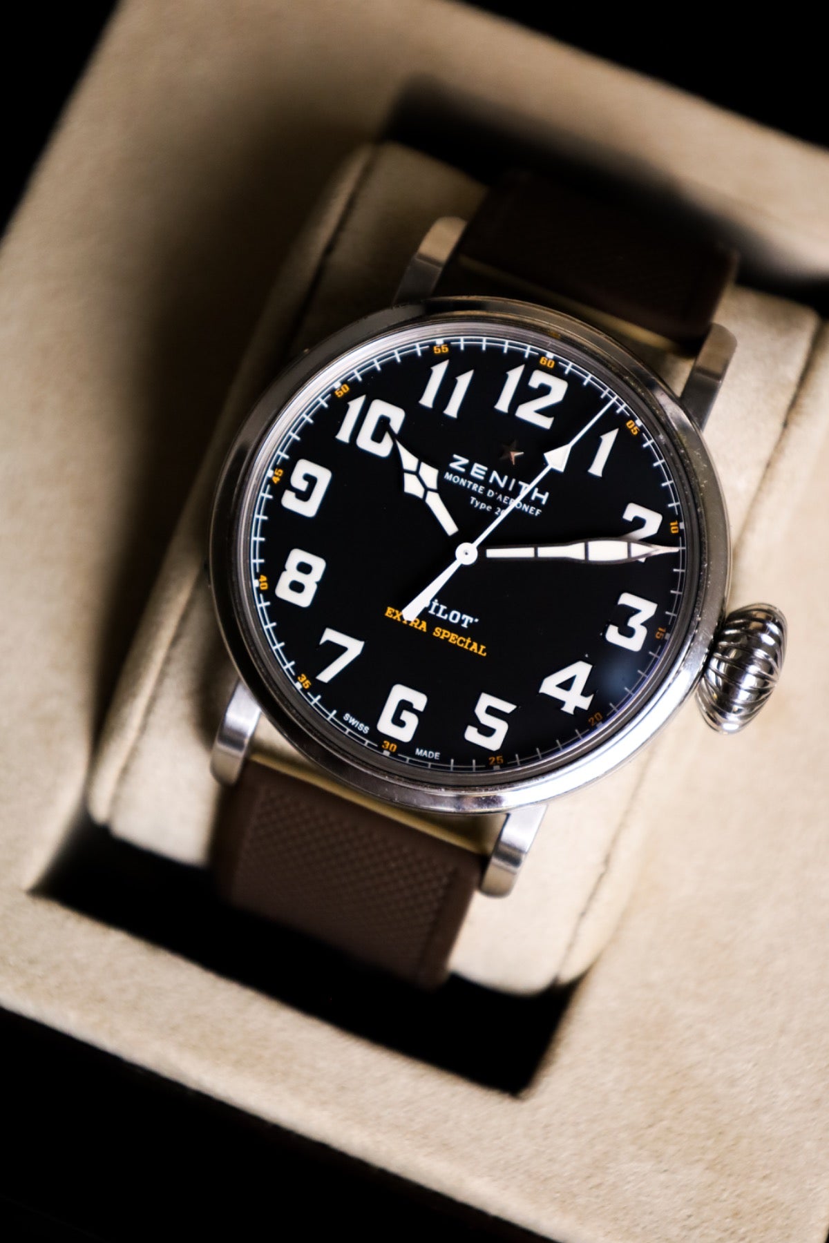 Zenith Pilot Type 20 Extra Special 03.2430.3000 - NW Timepieces