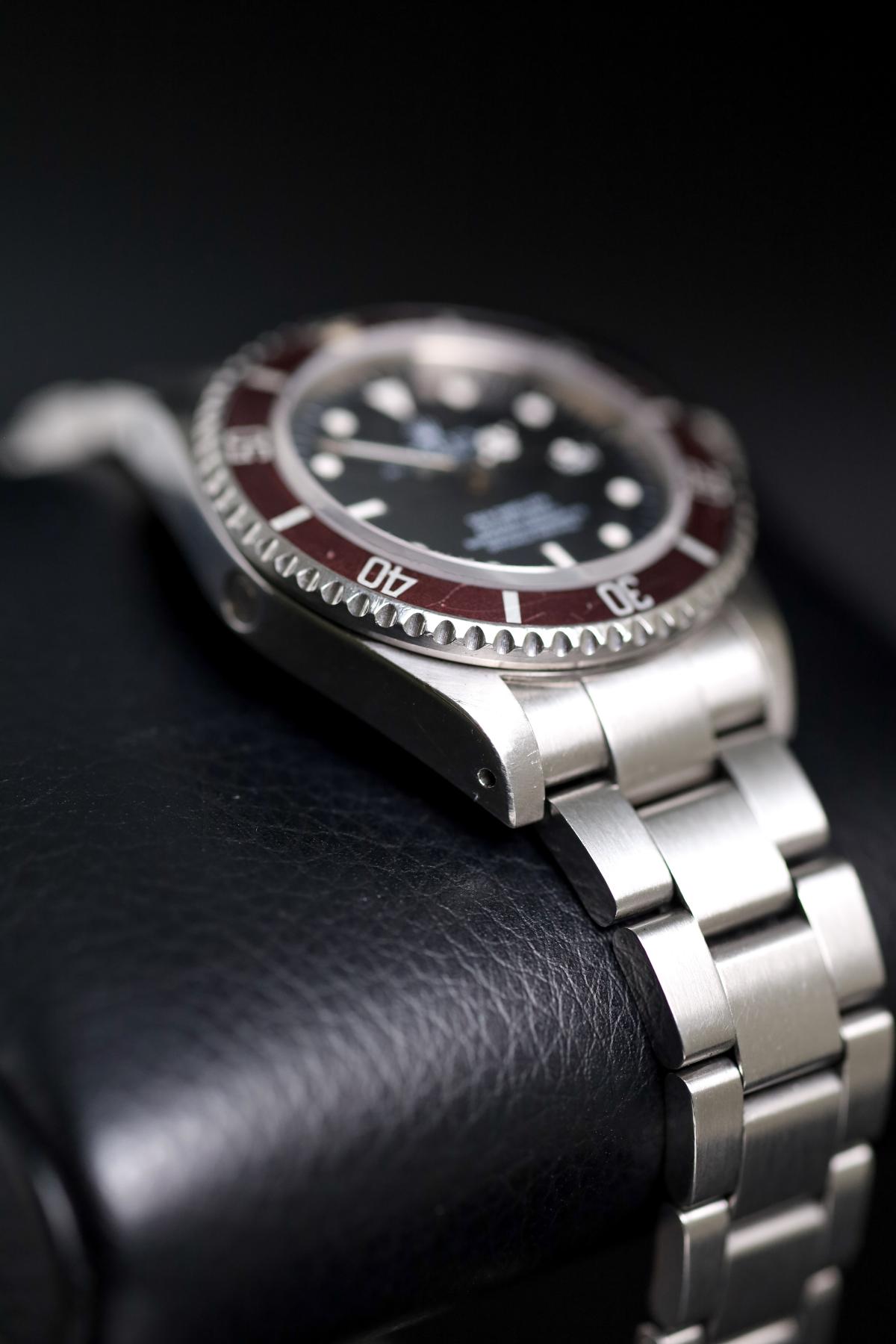 Rolex Sea-Dweller 16660 Triple Six Tropical Brown Insert (1984) - view 3
