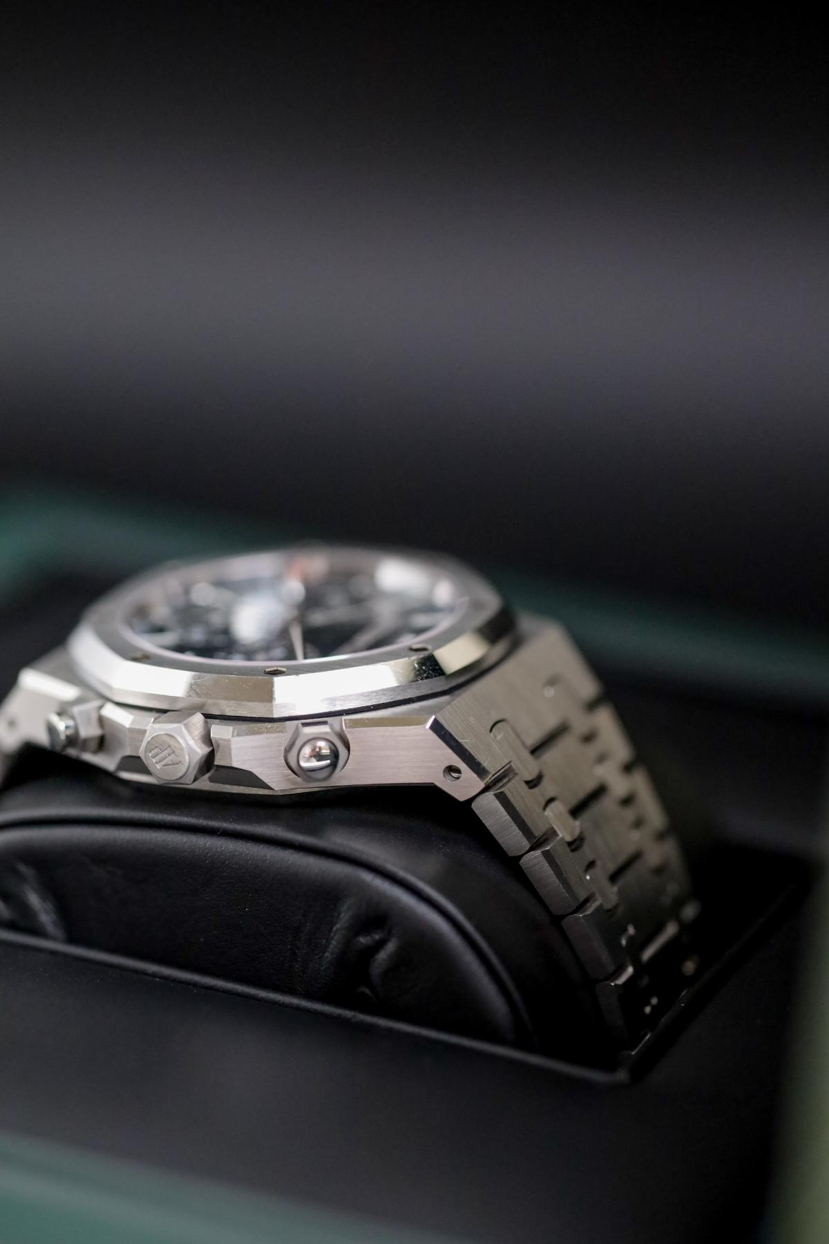 Audemars Piguet Royal Oak Chronograph 26240ST