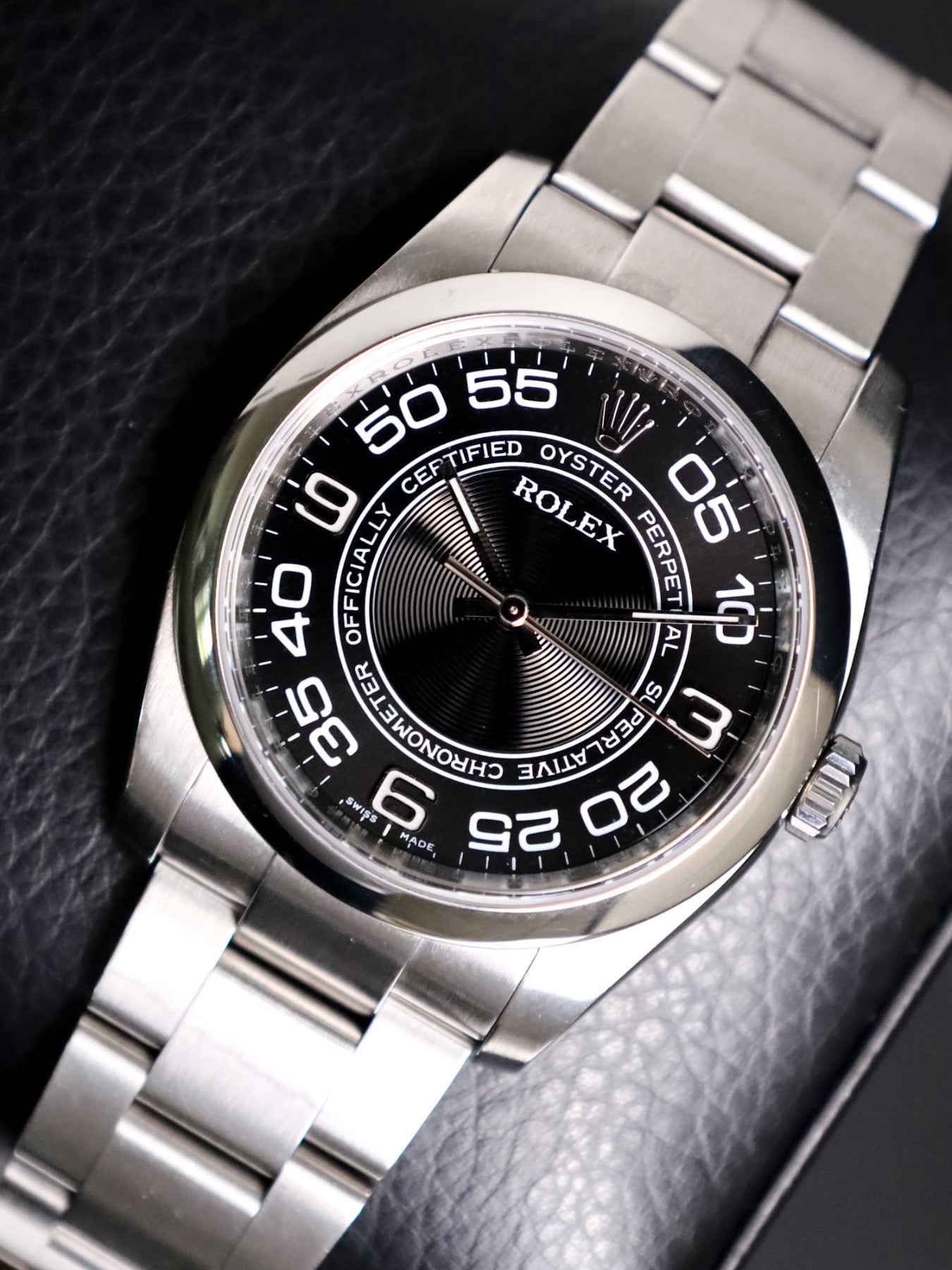 Rolex Oyster Perpetual 36 116000 Black