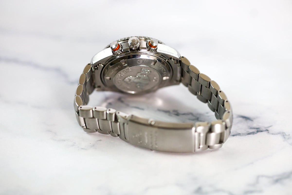 2011 Omega Seamaster Planet Ocean 2218.50.00