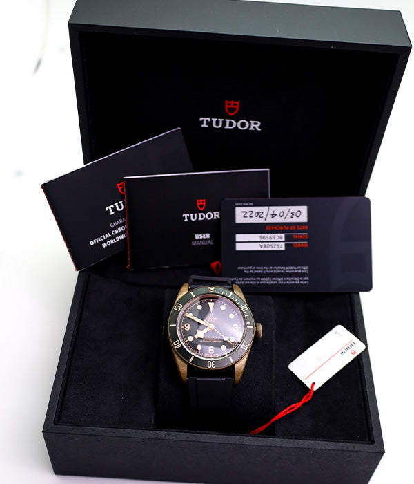 Tudor Black Bay Bronze 79250BA Full Set Mint