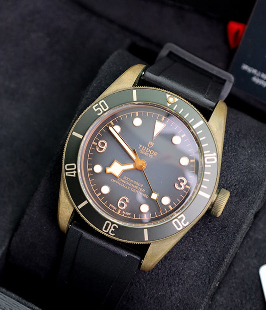 Tudor Black Bay Bronze 79250BA Full Set Mint