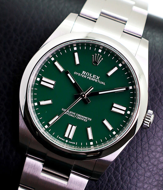 Oyster Perpetual 41 124300 "Money Green"  FULL SET UNWORN