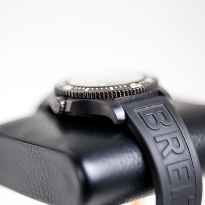Breitling Superocean 44 Special M17393 Black Dial - view 7