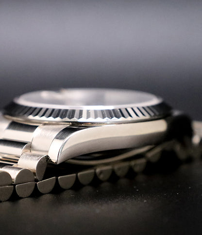 Day-Date II 41mm White Gold Blue Wave Dial Arabic Day / Date 218239