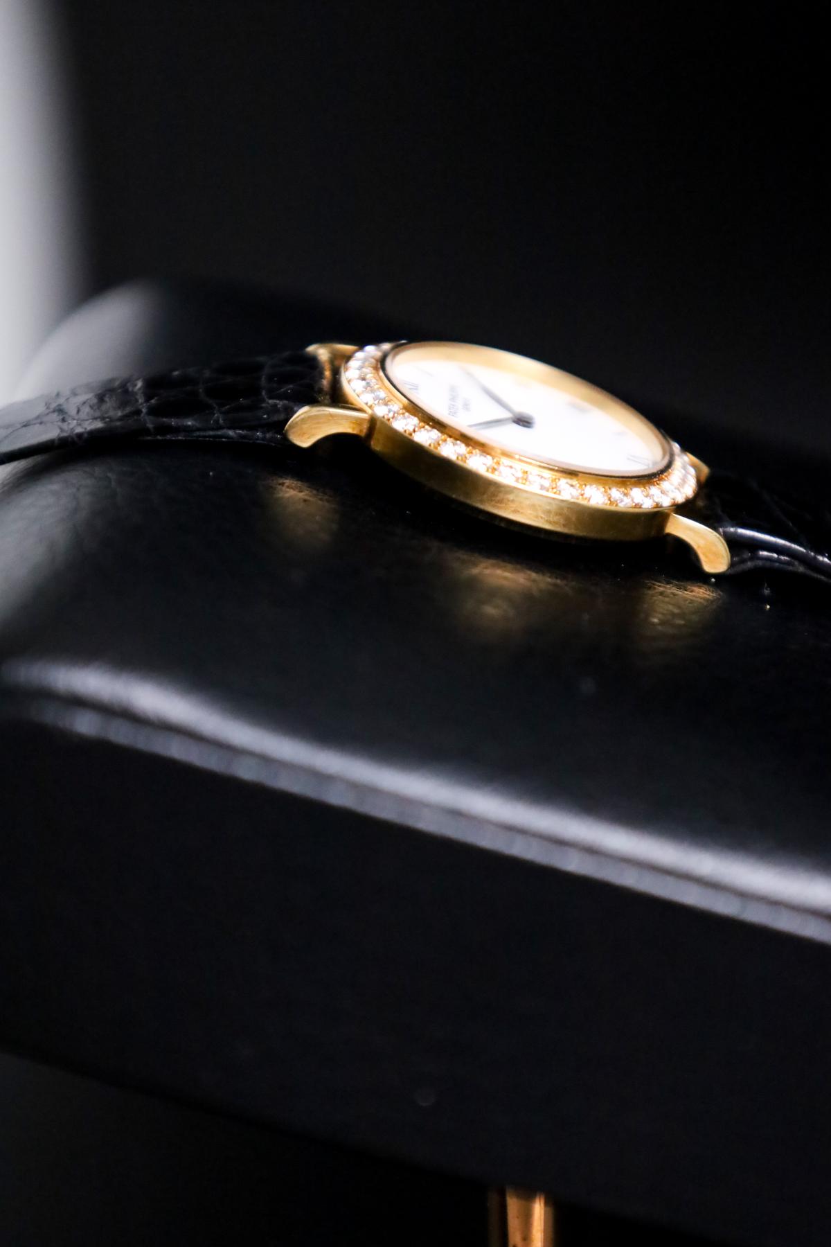 90's Patek Philippe Calatrava 4820 Factory Diamonds