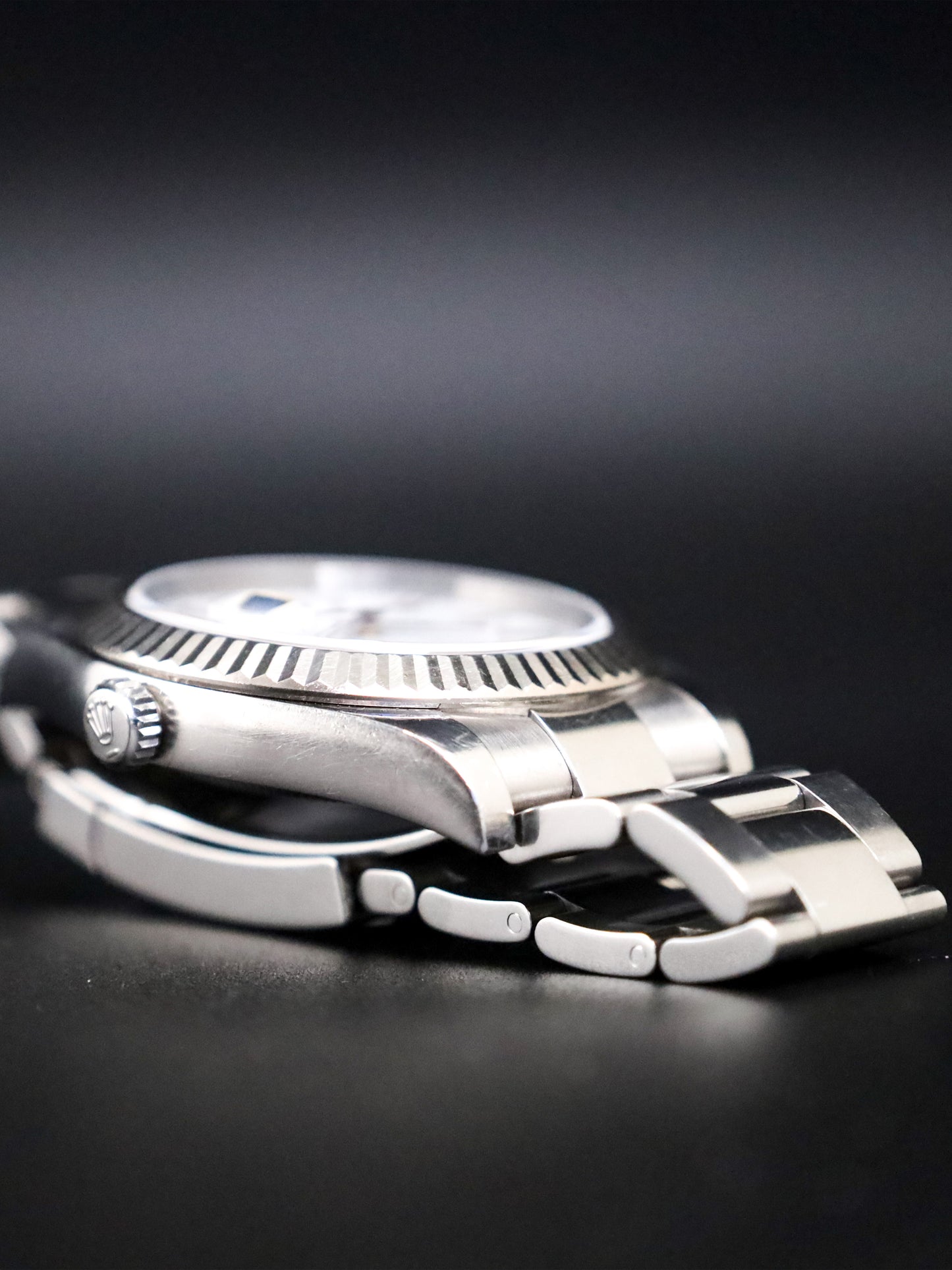 Rolex Datejust II 116334 Fluted 41mm Oyster White Dial