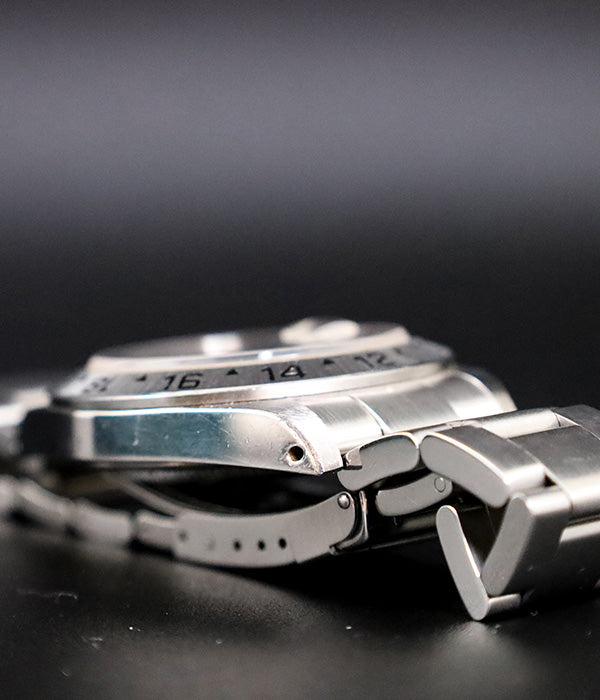 Rolex Explorer II 16570 Full Set UNPOLISHED and MINT