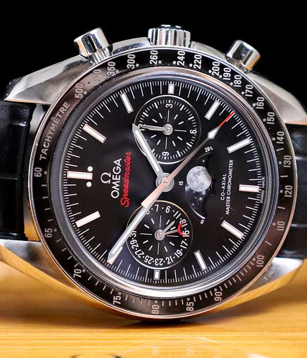 Omega Speedmaster Moonphase Moonwatch Moonphase Full Set Mint Condition