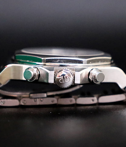 Girard Perregaux Laureato Chronograph 42mm 81020-11-631-11A