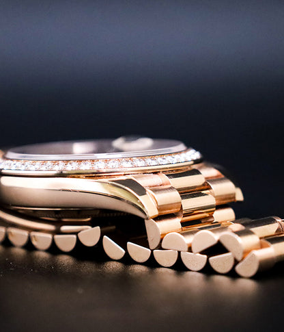 Rolex Day-Date 40 Full Set Rose Gold Factory Diamonds Chocolate
