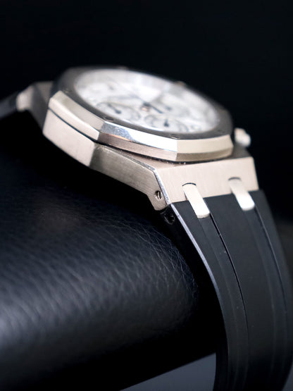 Audemars Piguet Royal Oak Chronograph 26022BC.OO.D002CR.01