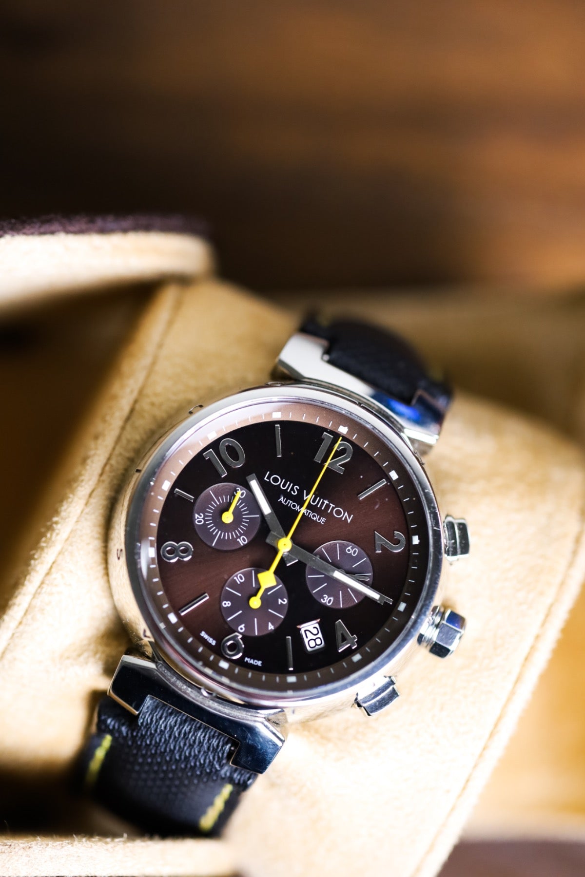 Louis Vuitton Tambour Chronograph with Coffee Table Book TO224898 - NW Timepieces