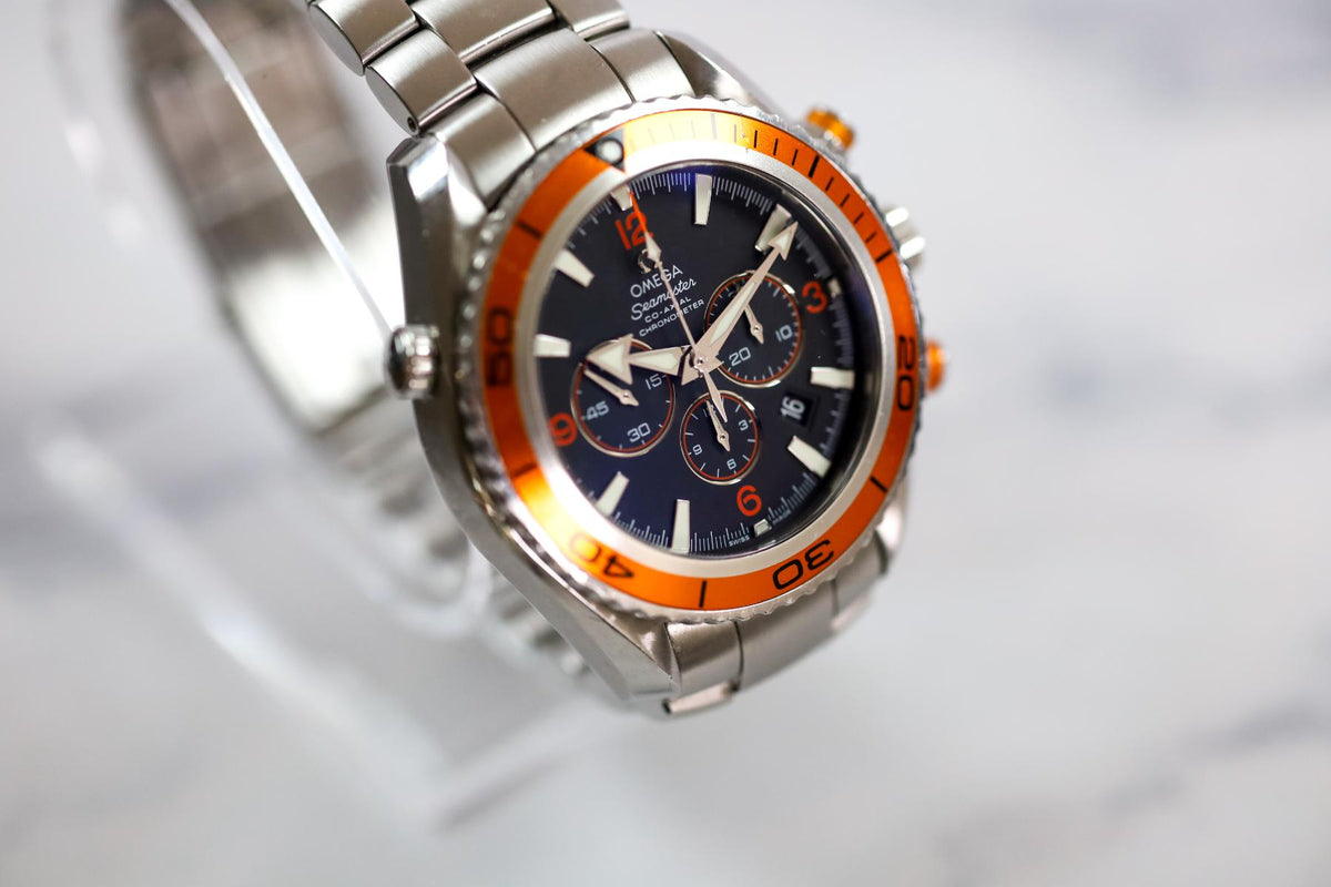 2011 Omega Seamaster Planet Ocean 2218.50.00