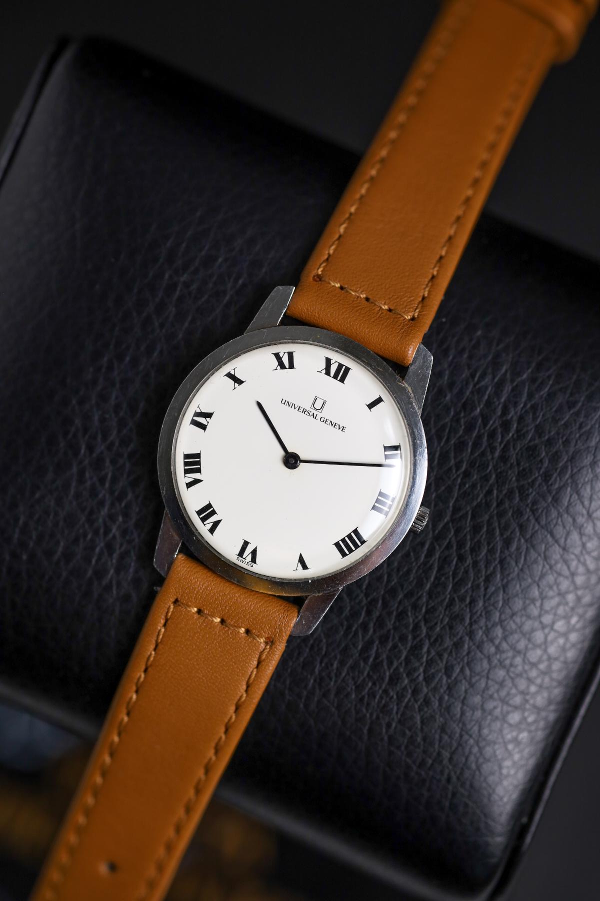 Universal Geneve 1960's Universal Geneve Eggshell White Dial