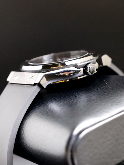 Hublot Classic Fusion Yoshida Tourb 505.CM.1470.RX.MYOS