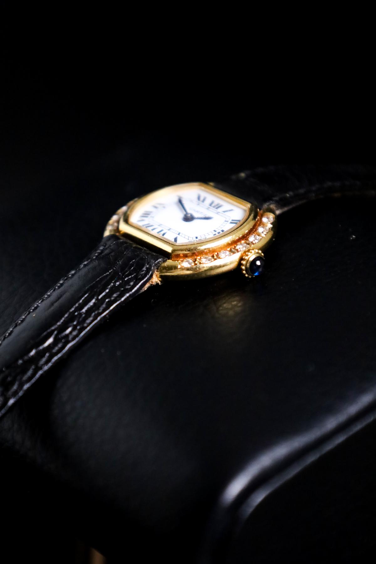 70's-80's Cartier Ellipse 67081 18K Yellow Gold