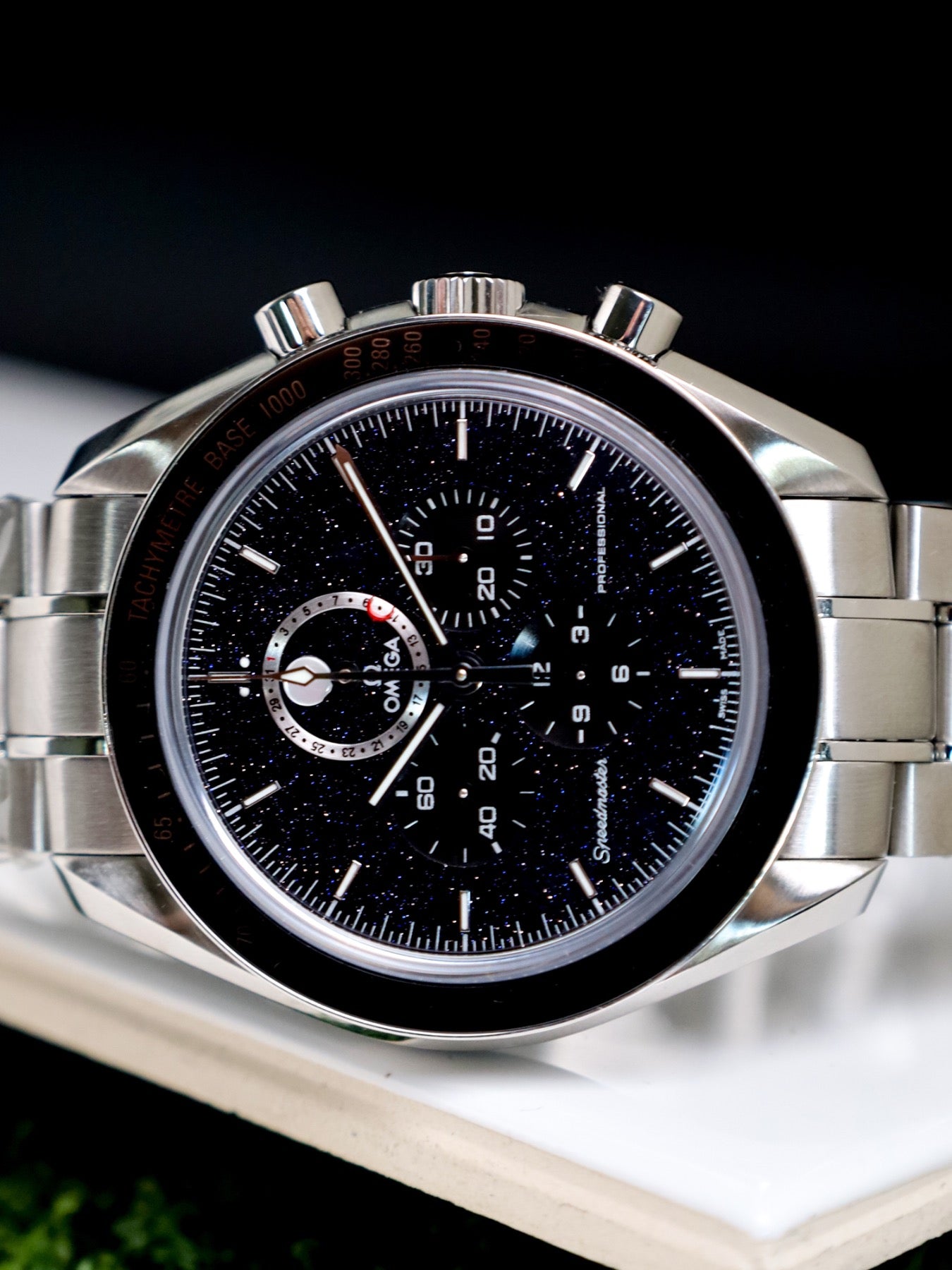 Omega Speedmaster Moonphase Aventurine