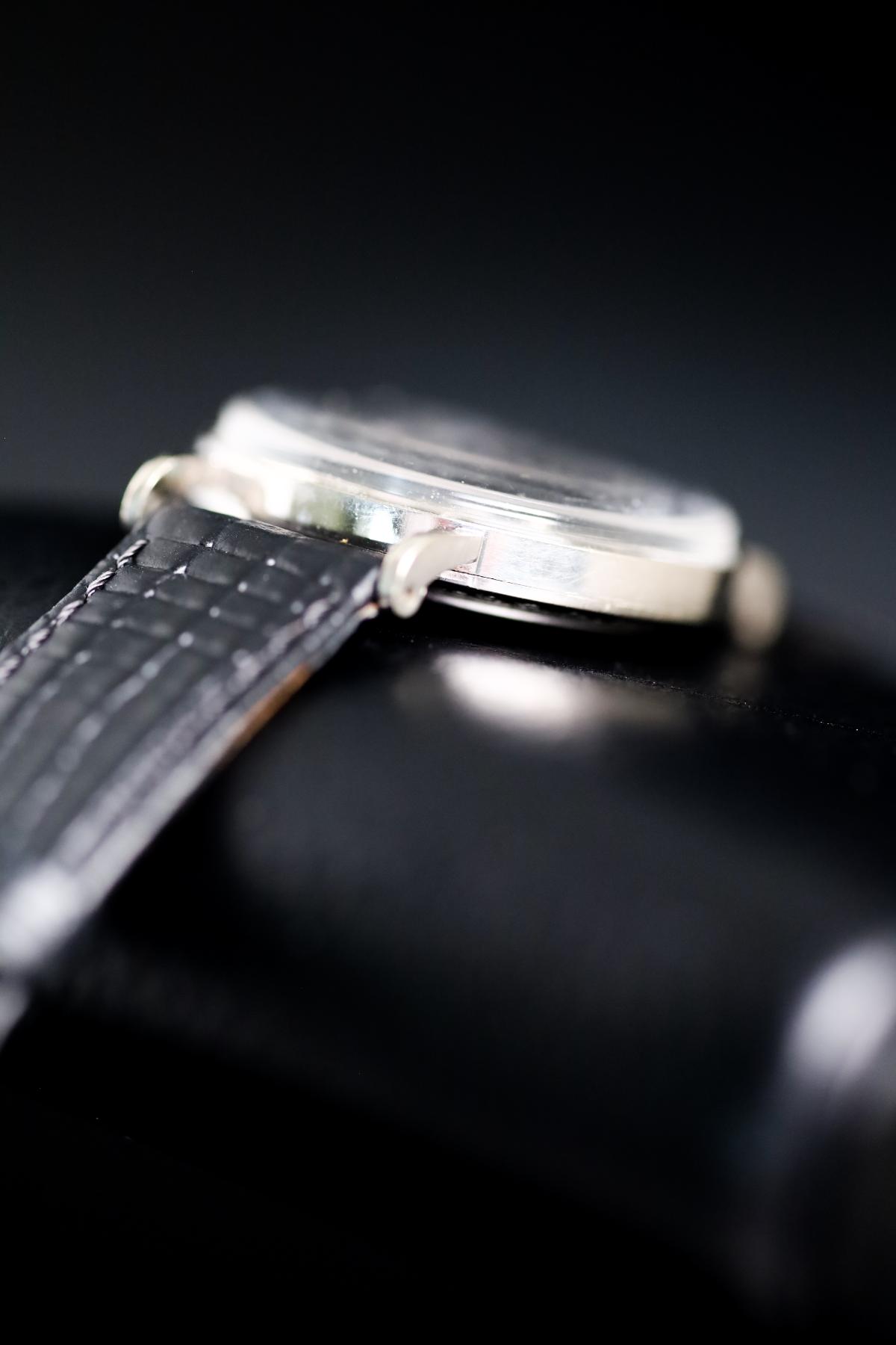 Jaeger-LeCoultre Mystery 727-722-103d White Gold Circa 1950's