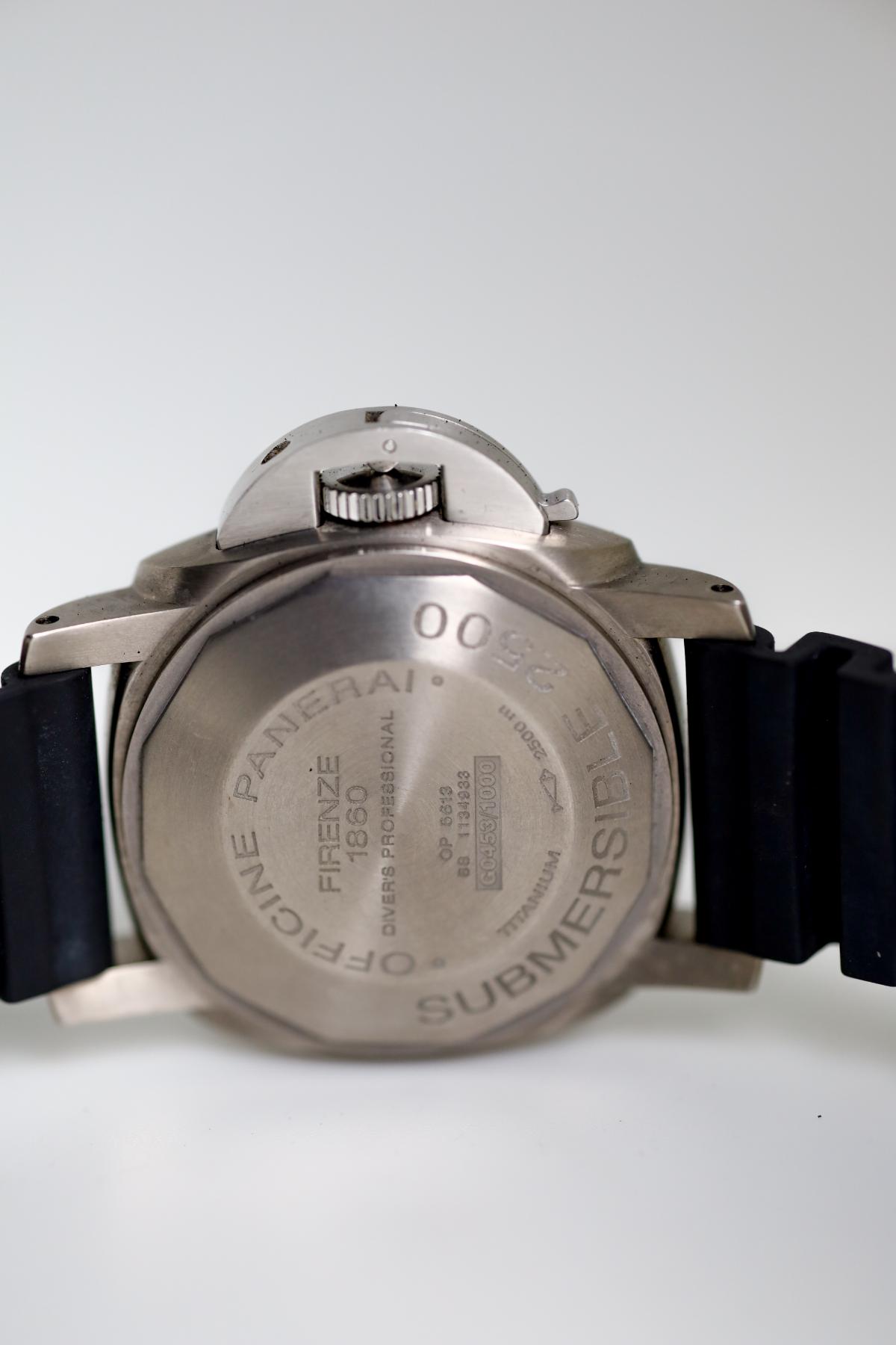 Panerai Luminor Submersible Full Set PAM00194 (2004) - view 8
