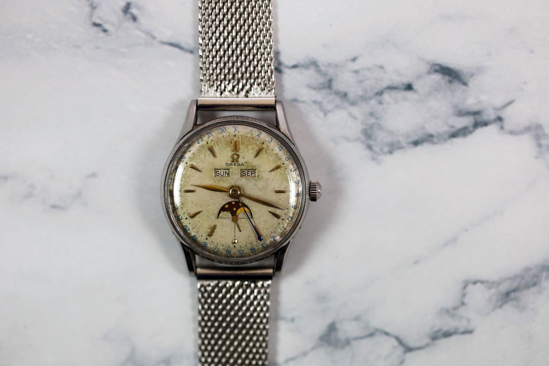 1940's Omega Cosmic Triple 2471/1