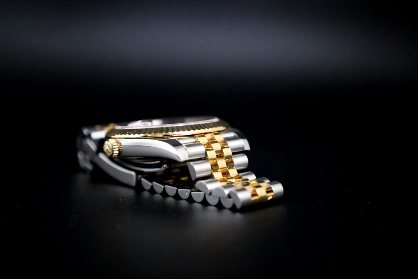 Rolex Datejust 41 126333 Two Tone Yellow Gold Black Stick Jubilee