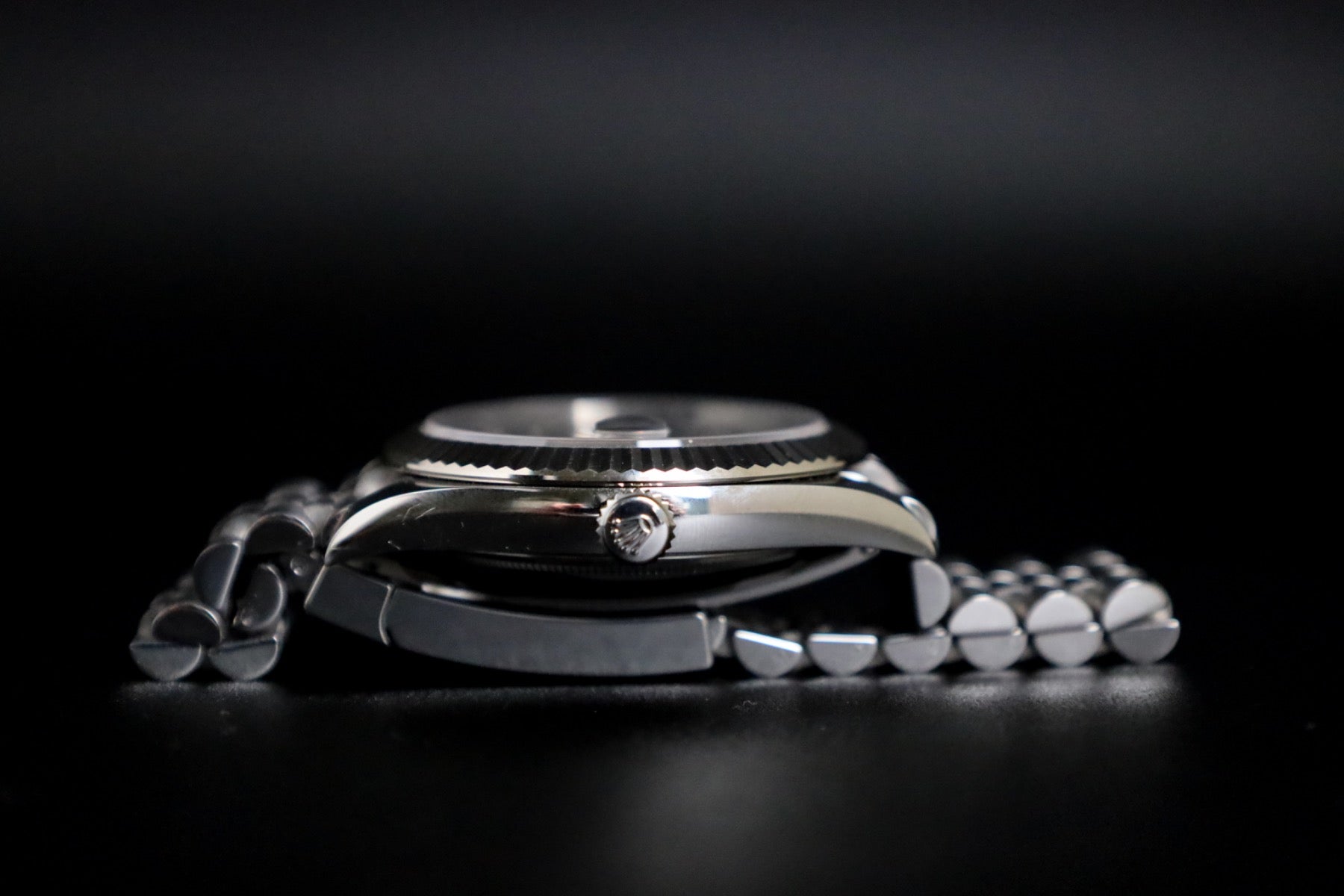 Rolex Datejust 41 126334 Stainless Steel Rhodium Diamond Dial - view 4
