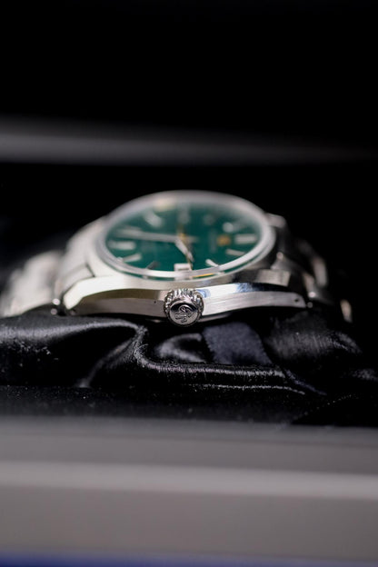 Grand Seiko Heritage Collection Shunbun SBGH305 Green Dial - view 7